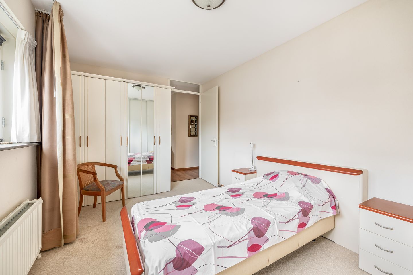 Photo 20 of Burgemeester Nederveenlaan 15