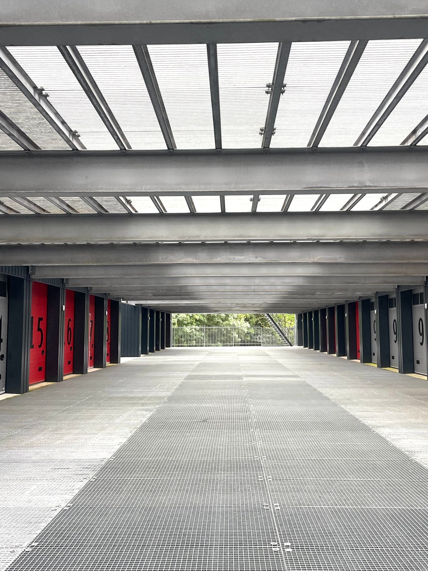 Bekijk foto 3 van Elektronweg 24-26