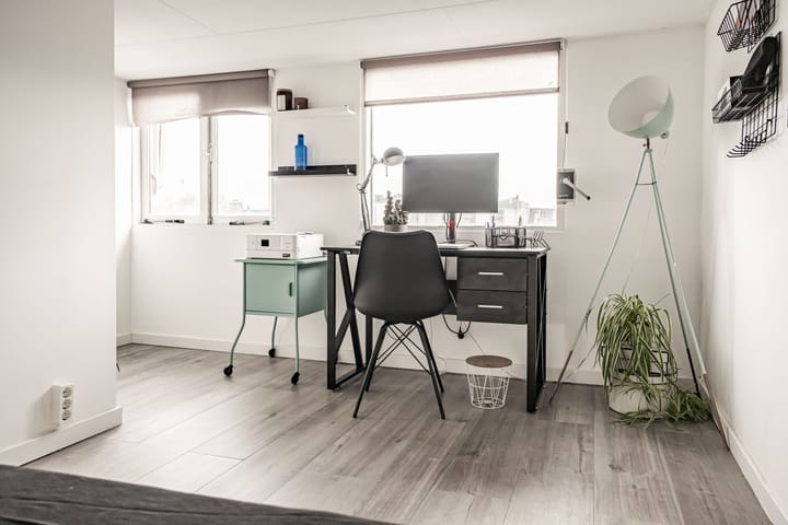 Photo 24 of Vosmaerstraat 80