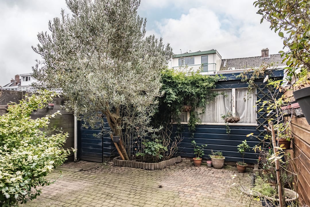 Photo 28 of Vosmaerstraat 80