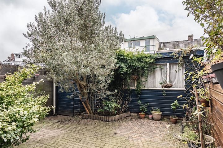 Photo 28 of Vosmaerstraat 80