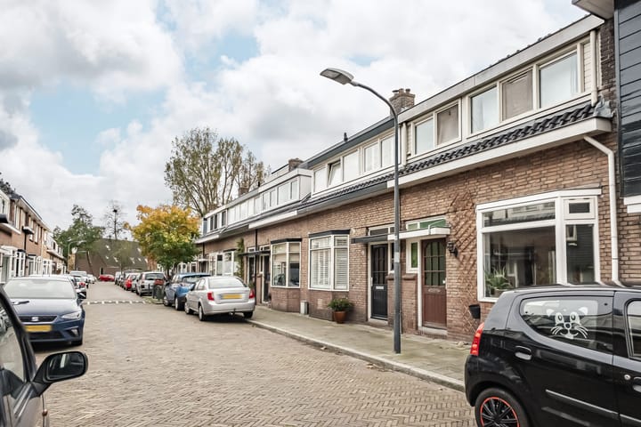 Photo 30 of Vosmaerstraat 80