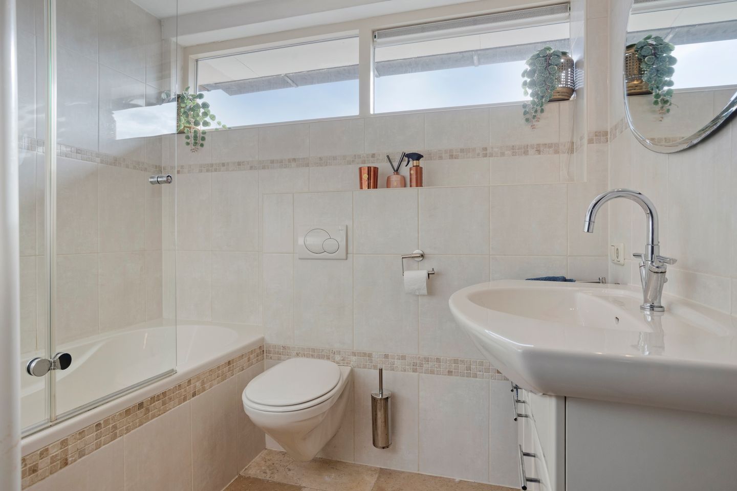 Foto 20 van Korenbloemstraat 1