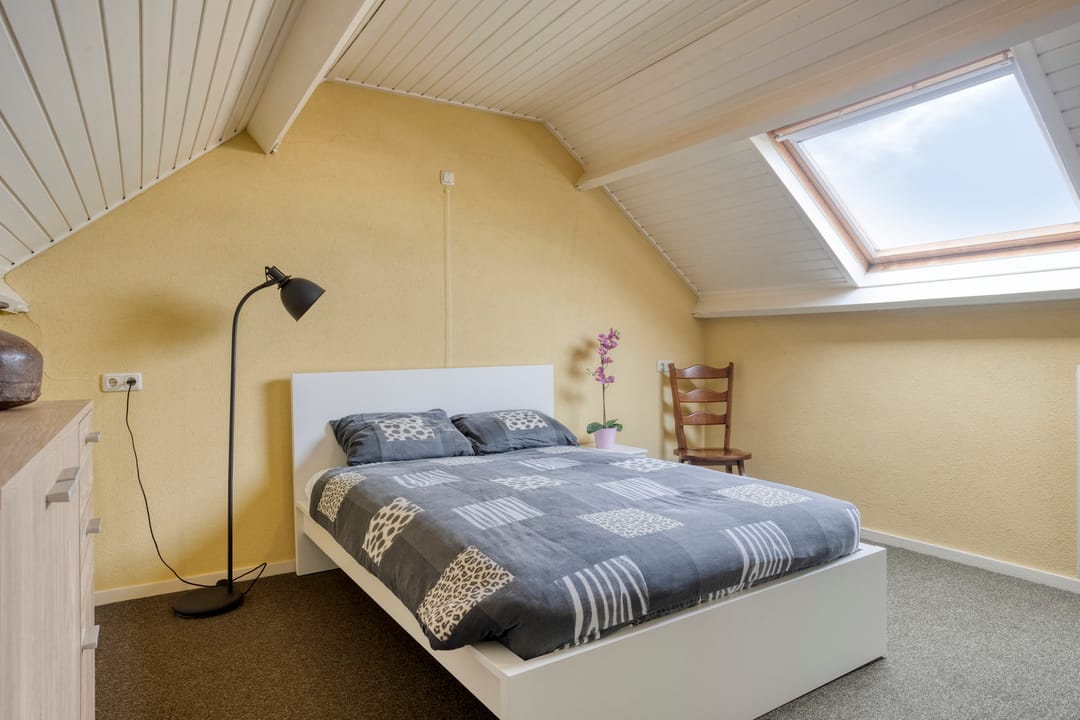 Foto 23 van Korenbloemstraat 1