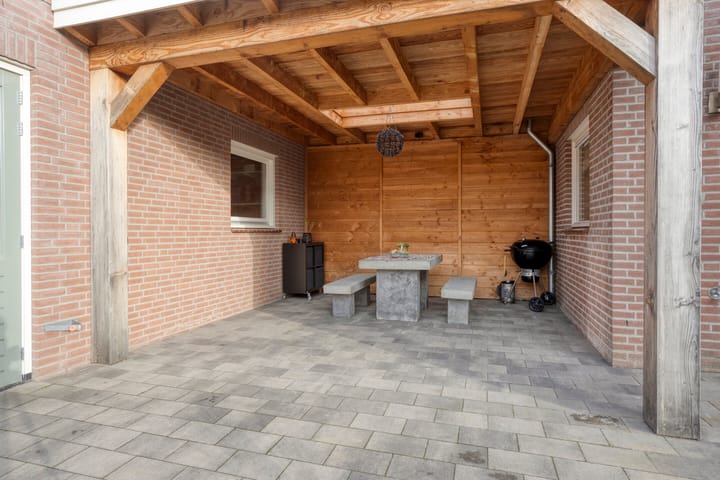 Foto 27 van Korenbloemstraat 1