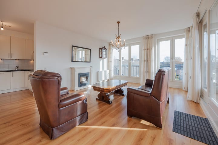 Photo 33 of Prins Hendrikstraat 2-B