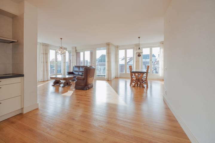 Photo 26 of Prins Hendrikstraat 2-B