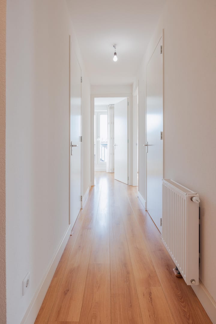 Photo 14 of Prins Hendrikstraat 2-B