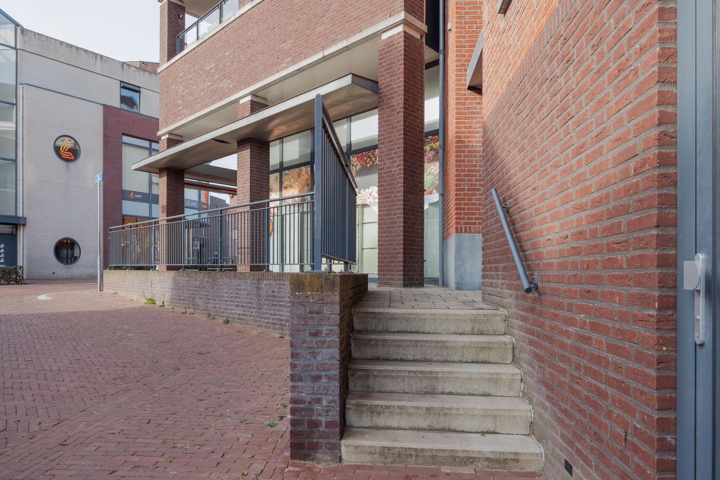 Foto 10 van Prins Hendrikstraat 2-B