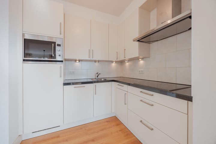 Photo 28 of Prins Hendrikstraat 2-B