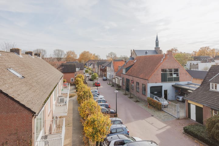 Photo 42 of Prins Hendrikstraat 2-B