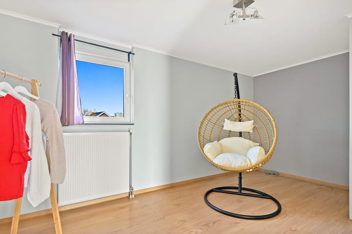 Photo 32 of Carry van Bruggenhof 115