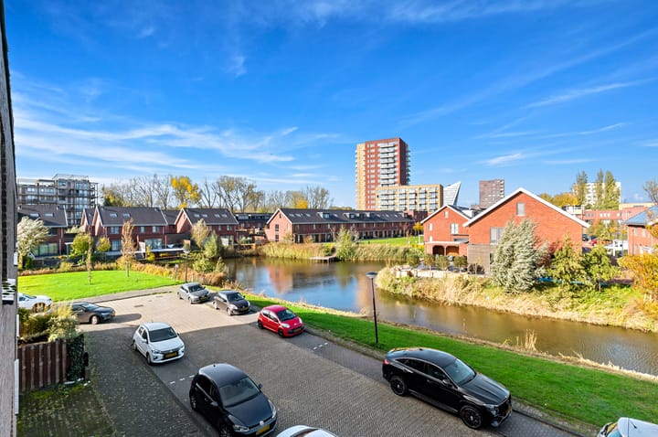 Photo 44 of Carry van Bruggenhof 115