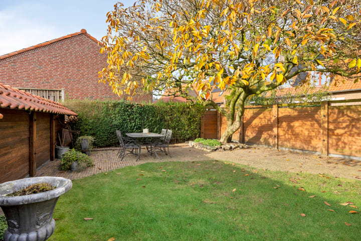 Photo 32 of Le Sage ten Broekstraat 1