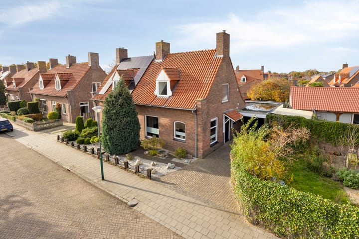 Photo 37 of Le Sage ten Broekstraat 1