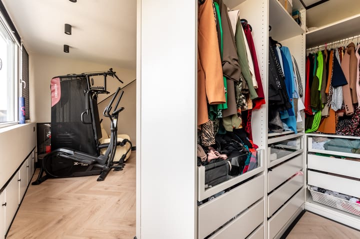 Photo 35 of Marie Curiestraat 32