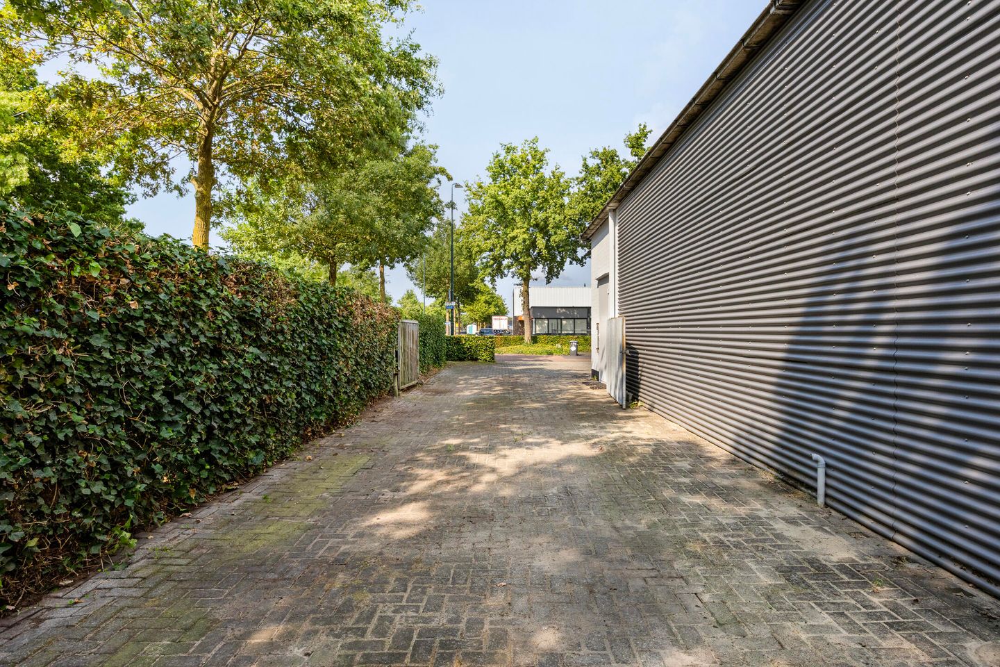 Bekijk foto 4 van Huygensweg 5