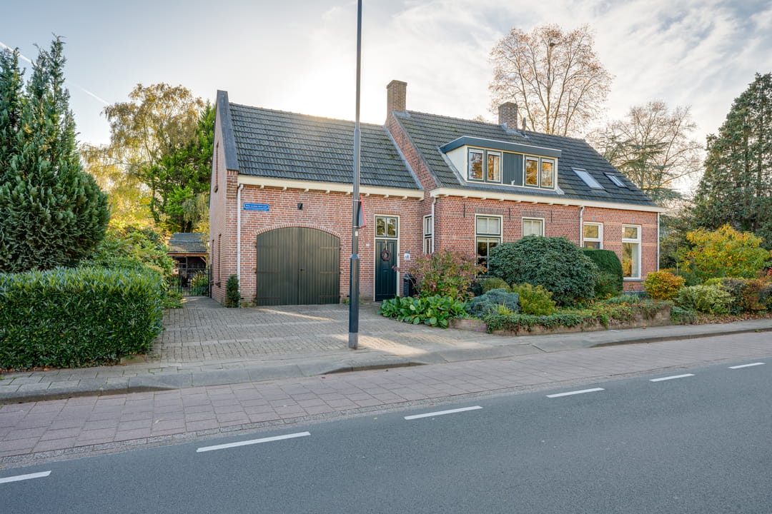 Foto 1 van Meester Bierensweg 50