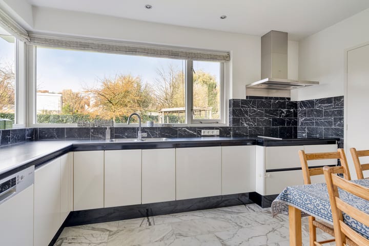 Photo 14 of Biesven 3