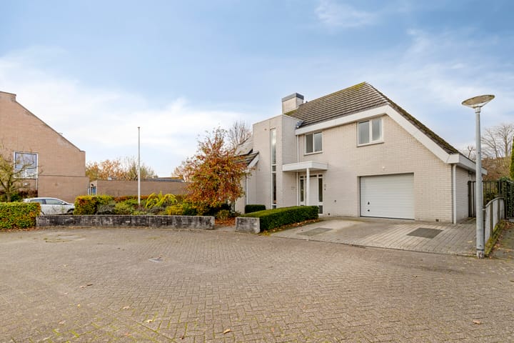 Photo 43 of Biesven 3