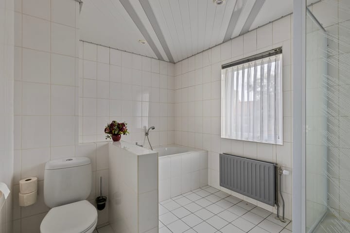 Photo 20 of Pastoor van Akenstraat 9-B