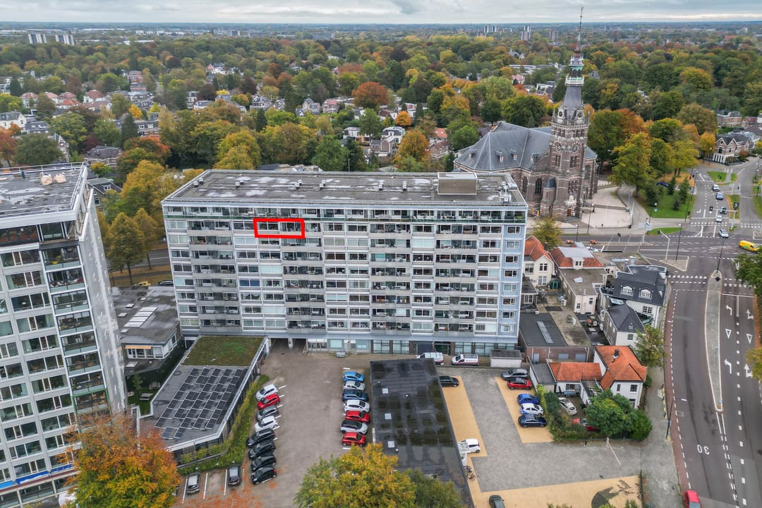 Foto 1 van Loolaan 27-105