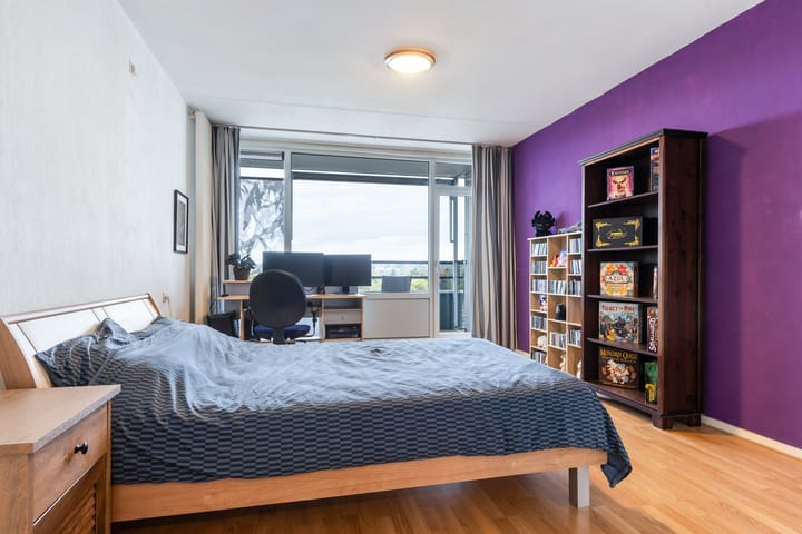 Photo 12 of Loolaan 27-105