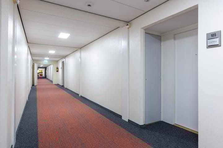 Photo 20 of Loolaan 27-105