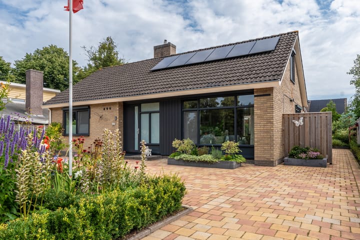 Photo 9 of Johan Willem Frisolaan 3