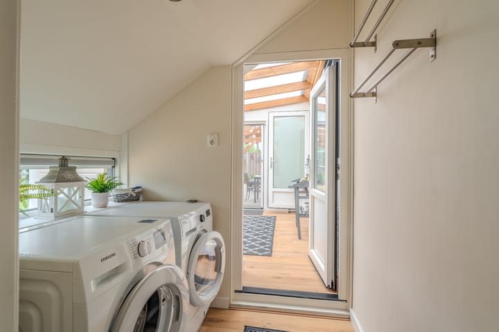 Photo 31 of Johan Willem Frisolaan 3