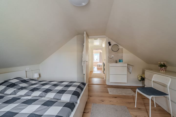 Photo 55 of Johan Willem Frisolaan 3