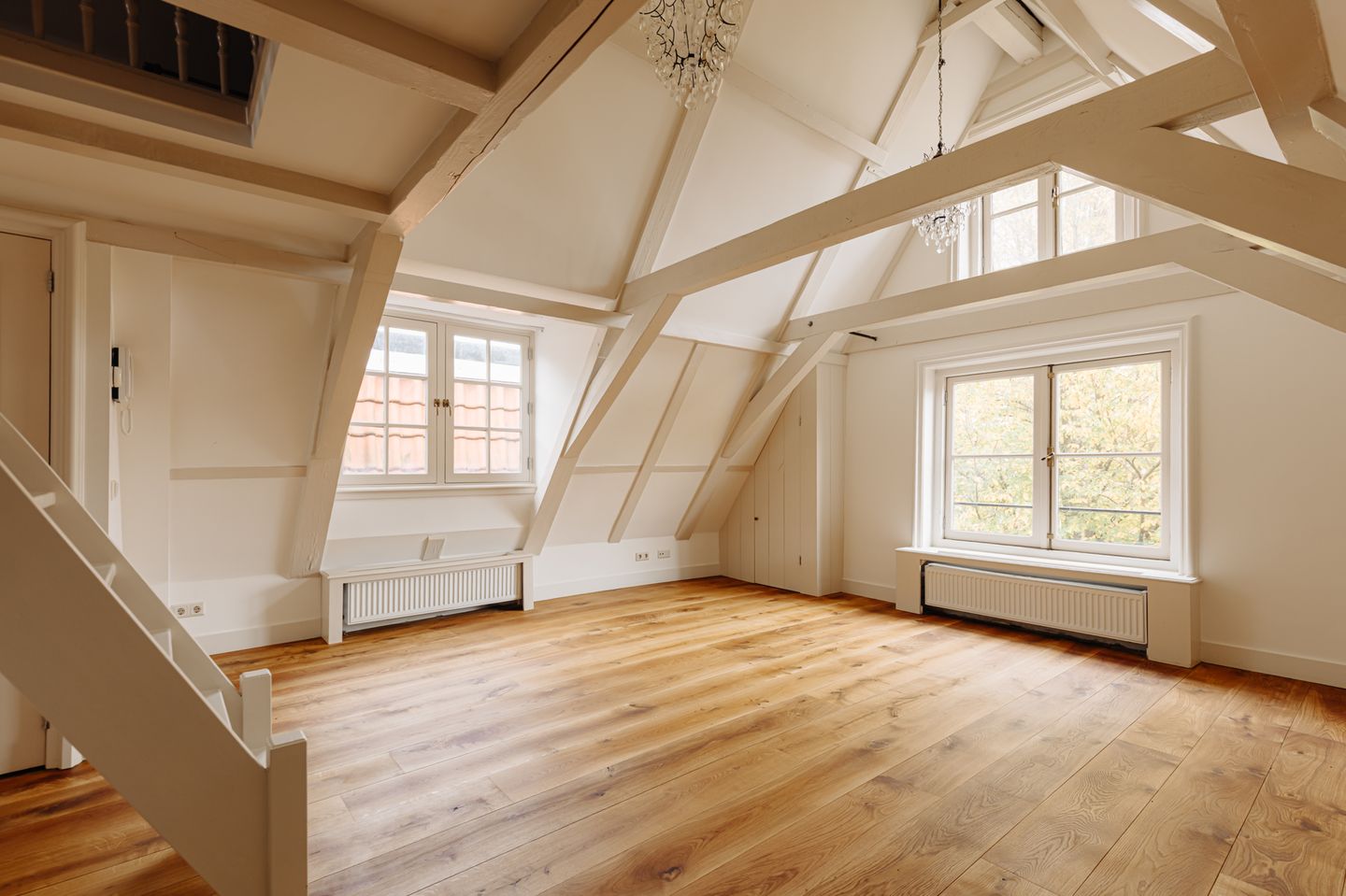 Photo 1 of Haarlemmerplein 23-3