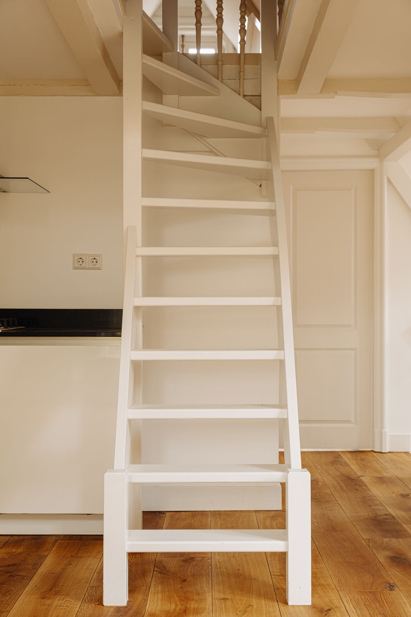 Foto 10 van Haarlemmerplein 23-3