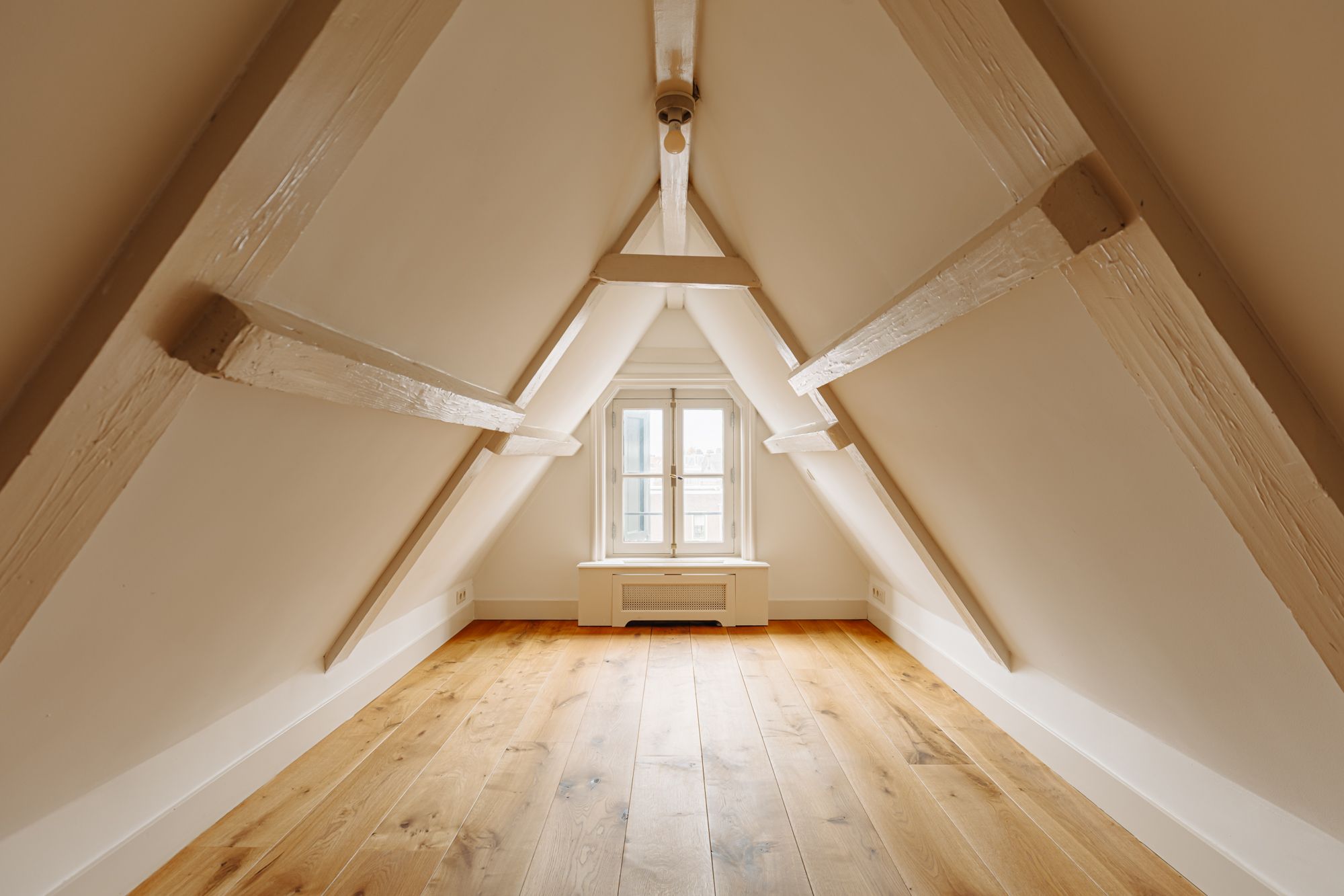 Foto 12 van Haarlemmerplein 23-3