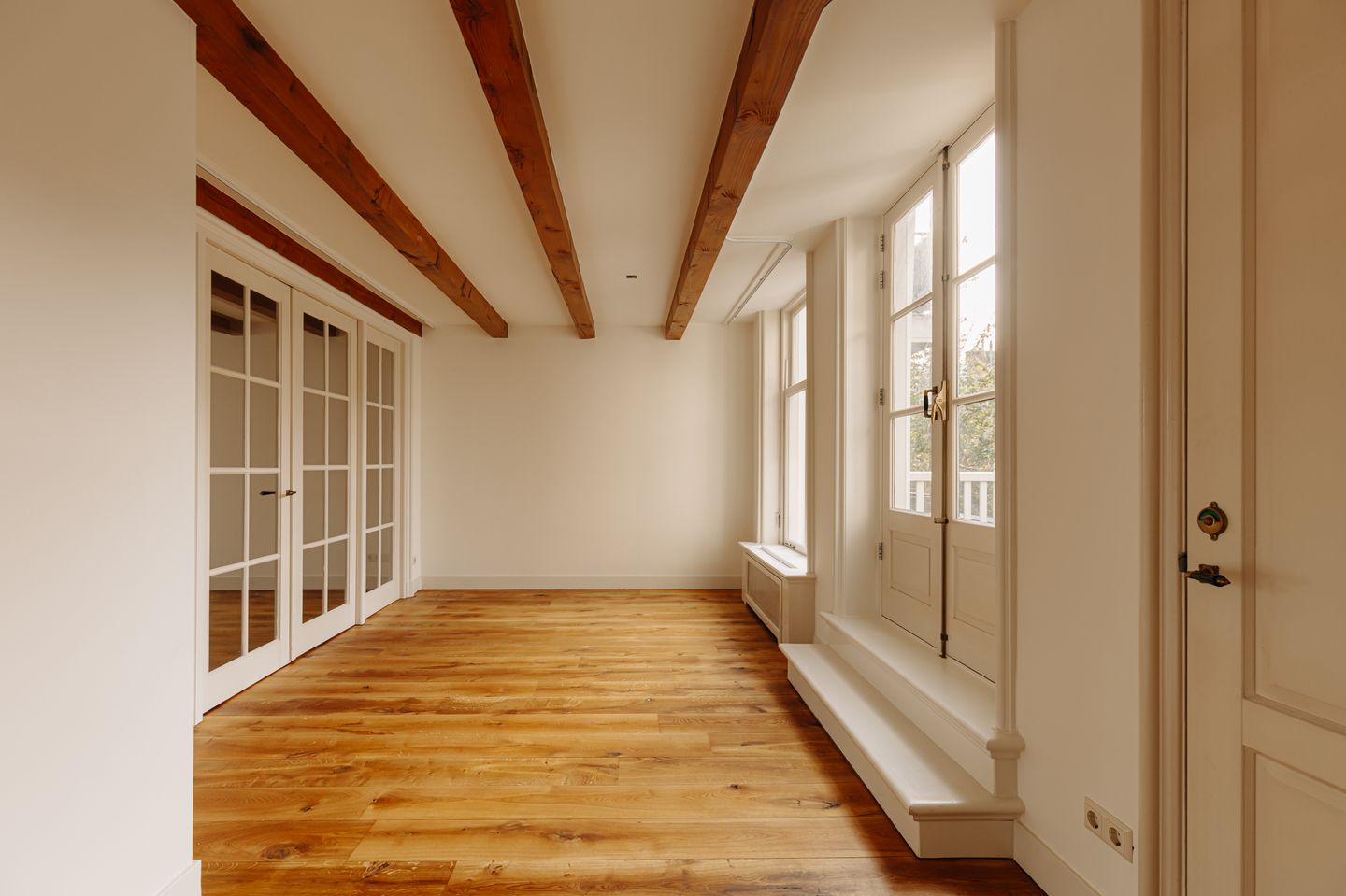 Foto 10 van Haarlemmerplein 23-1