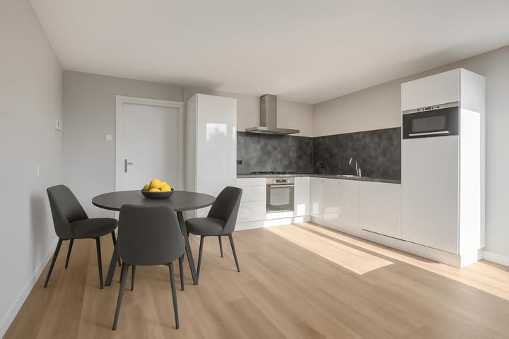 Photo 10 of Overstraat 67-A