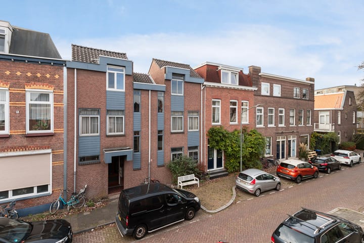 Photo 2 of Sophiastraat 19-A