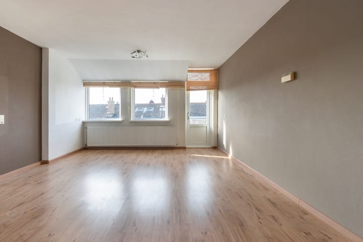 Photo 6 of Sophiastraat 19-A