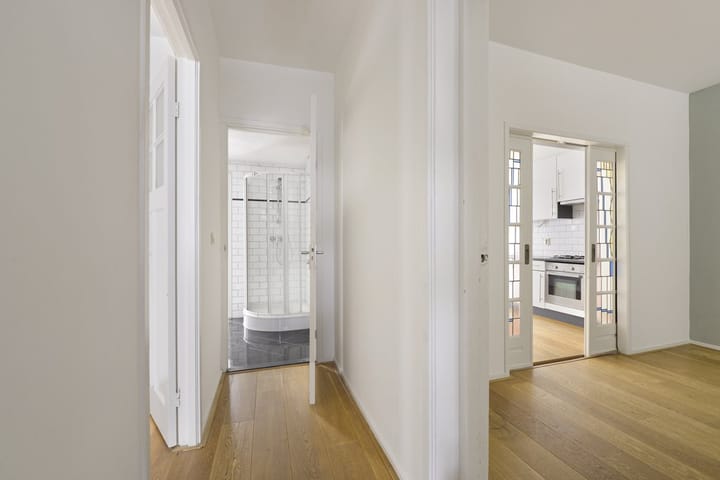 Photo 9 of Jekerstraat 23