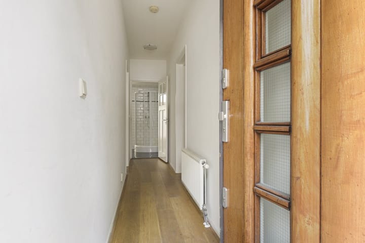 Photo 16 of Jekerstraat 23