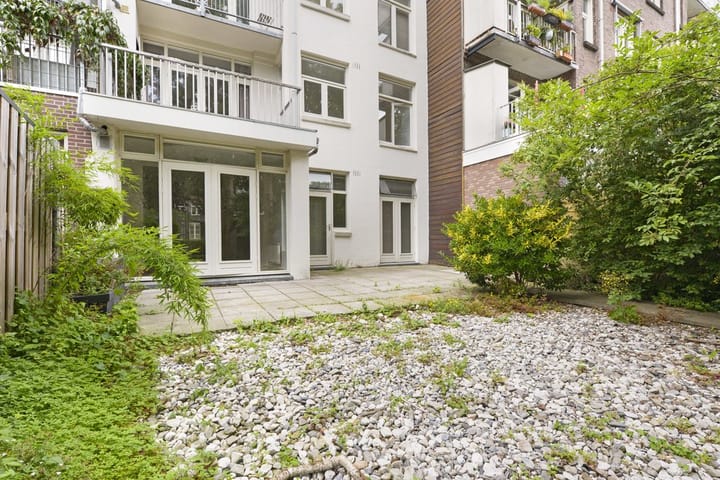 Photo 20 of Jekerstraat 23