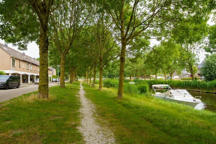 Photo 41 of Baarsweg 17