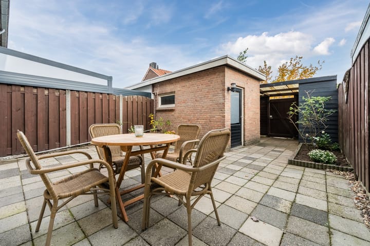 Photo 38 of Alkstraat 18