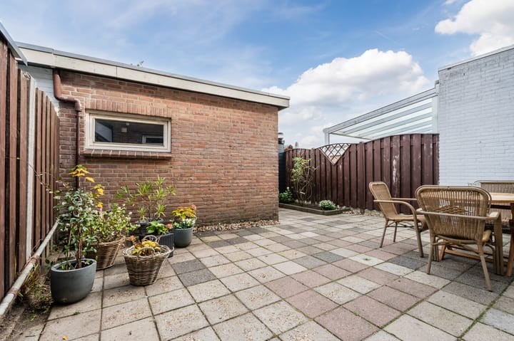 Photo 39 of Alkstraat 18