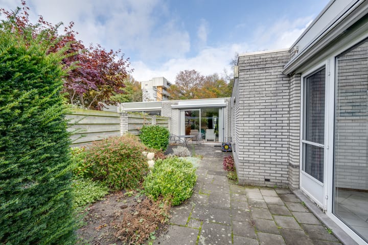 Foto 23 van Puccinistraat 142