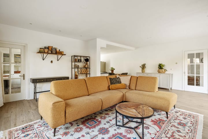 Photo 2 of Veenendaalplein 1