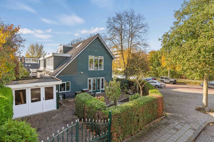 Photo 5 of Veenendaalplein 1