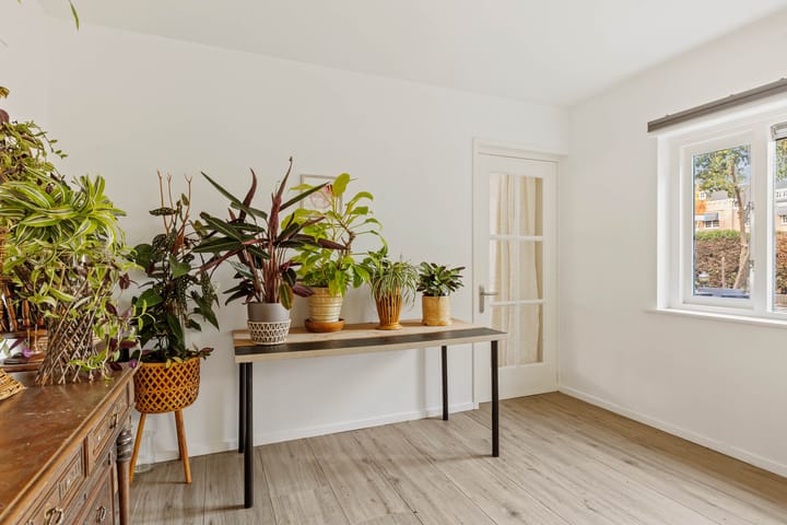 Photo 17 of Veenendaalplein 1