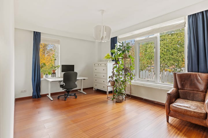 Photo 24 of Veenendaalplein 1