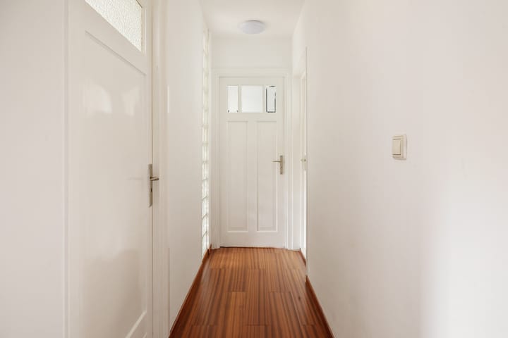 Photo 21 of Veenendaalplein 1